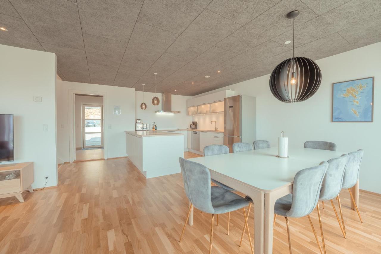 Breathtaking Views - New - 220M2 - 5 Bedroom - Walks Τόρσχαβν Εξωτερικό φωτογραφία